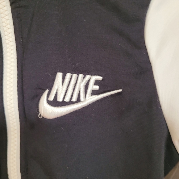 Kids Nike Black Just Do It Spell Out Jacket - Picture 2 of 5